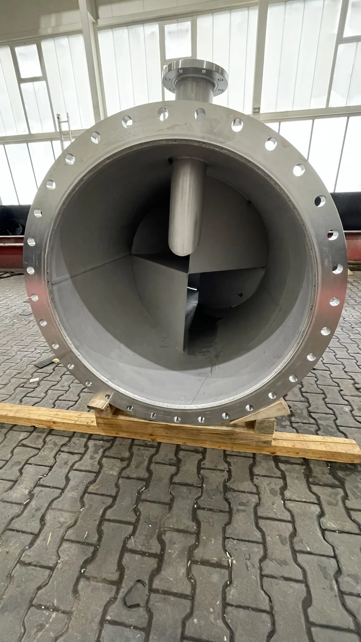 Leider keine Bildbeschreibung für aaa img_e4819 jpg großer mischer.jpg vorhanden.